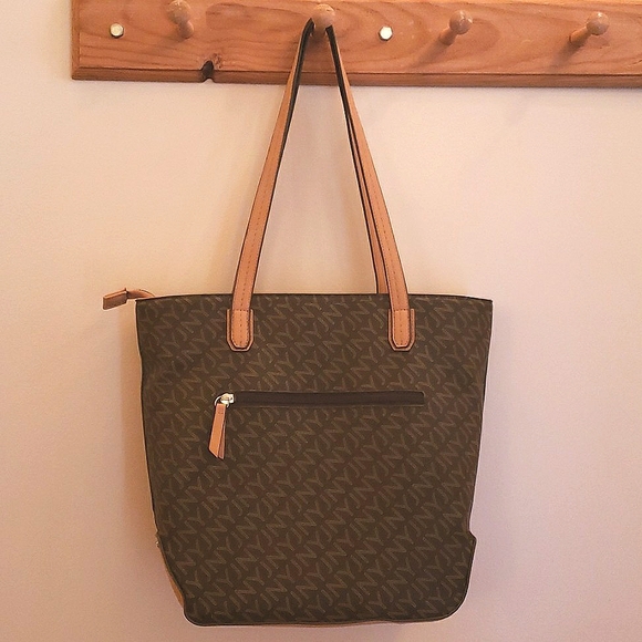 Jones New York Evalina Tote Bag - Picture 5 of 10